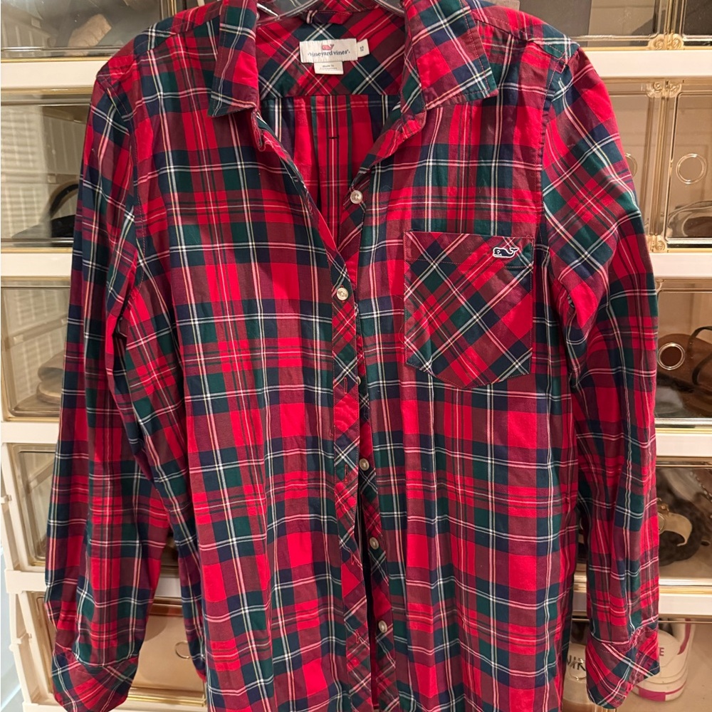 Women’s Vineyard Vines Red and Green Plaid button down Shirt size 12